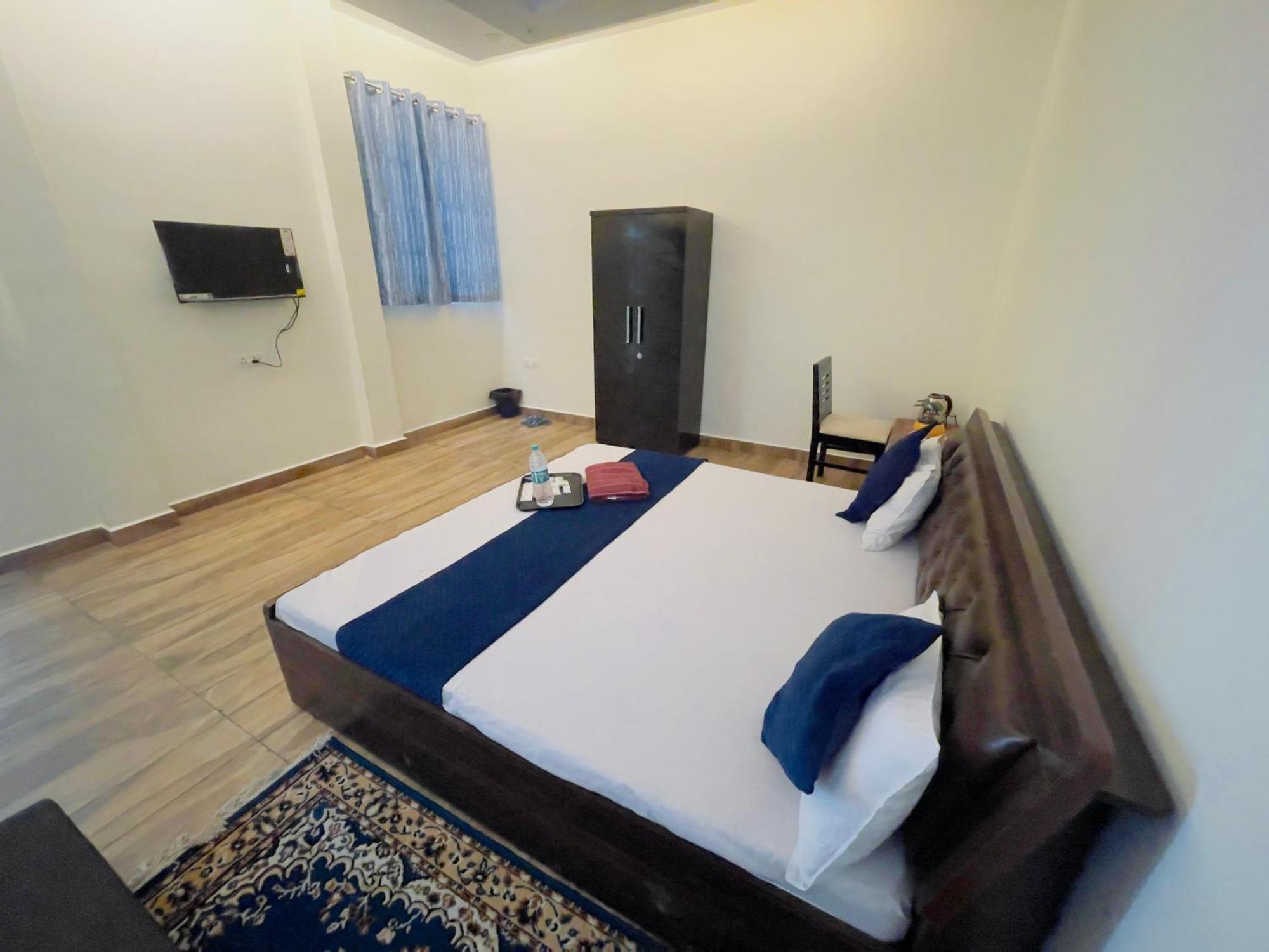 Atulyam Stays Sushant Golf City Лакнау Екстериор снимка