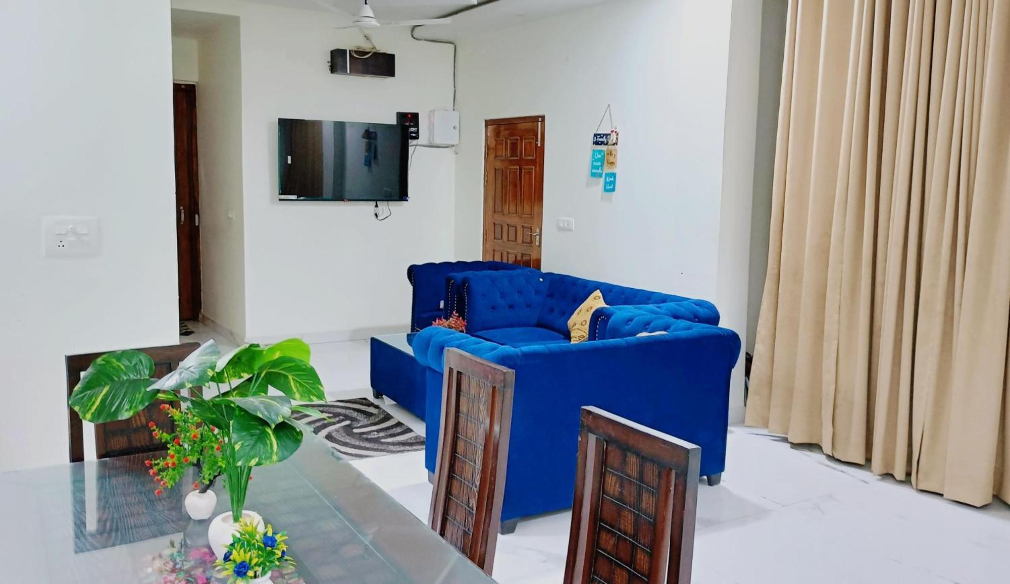 Atulyam Stays Sushant Golf City Лакнау Екстериор снимка